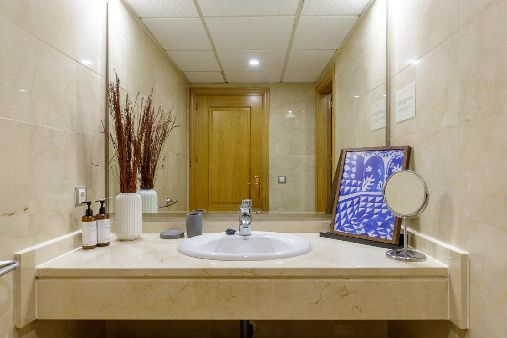 Beach Malagueta By Caleta Homes Malaga Luaran gambar